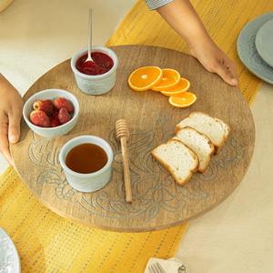 Bandeja Redonda de Madera Maciza, Bandeja Giratoria con Tabla Giratoria para Mesa de Comedor, Más Fácil de Servir Café o Té, Organizador - Product Image 3