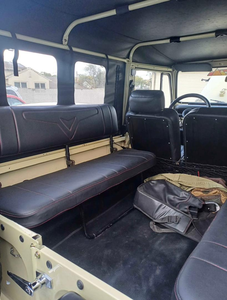 SUV Clásico Todoterreno Usado de 1978, Motor 4x4 de 4.2L y 6 Cilindros en Línea, Transmisión Manual de 4 Velocidades, Vehículo Coleccionable en Perfecto Estado - Product Image 6