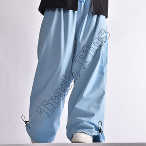 Pantalon baggy de snowboard unisexe bleu clair pantalon de ski personnalisé imperméable et respirant coupe-vent avec ourlet élastique et coupe ample - Product Image 2