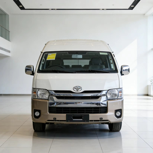 Oferta Especial: Mini Hiace Van Usada, Diésel, 2024, HIACE de 13 Plazas, Tracción Trasera, Volante a la Izquierda, Euro VI, Transmisión Automática, Asientos de Cuero, Turismo - Product Image 3
