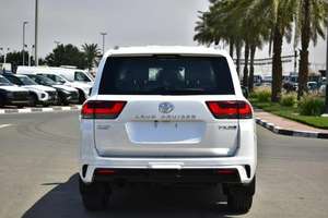 TOYOTA LAND CRUISER 2023 - Product Image 3