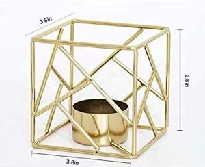 Design contemporain carré géométrique structuré doré bougie votive support Durable qualité métallique bougie éclairage décor Arts - Product Image 3