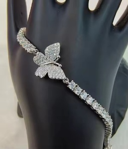 Bracelet tennis en argent sterling certifié IGI avec diamants en or blanc coupe ronde pour femmes et filles - Product Image 2