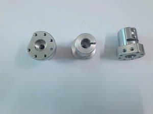 Cylindre en céramique d'alumine de haute précision, découpe et pliage sur mesure, résistant à l'usure, décorations, fabricant à Hanoï - Product Image 1