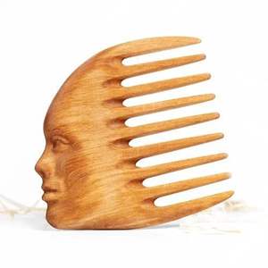 Y COMPRIS Peigne à cheveux à manche en bois fait à la main pour une utilisation en salon de l'Inde Peigne en bois en gros pour un usage commercial à vendre en - Product Image 5