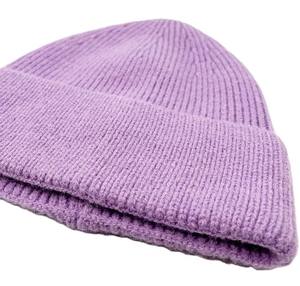 2025หมวกถักนิตติ้งใส่ได้ทั้งผู้หญิงและผู้ชายหมวกบีนนี่สีพื้นให้ความอบอุ่นในฤดูหนาว - Product Image 6