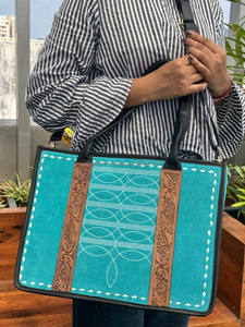 Nouveau sac fourre-tout en cuir suédé Turquoise usiné à la main sac fourre-tout dissimulé pour ordinateur portable sac à main en cuir véritable de qualité supérieure pour femmes - Product Image 2