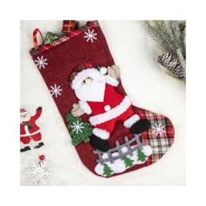 Vente en gros de chaussettes de Noël personnalisées avec lettres rouges en laine fine tricotée pour enfants aux Émirats arabes unis - Product Image 1
