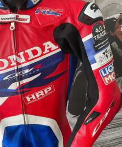 Traje de Motociclismo de Cuero, Traje de Motociclismo de Cuero Grueso Hecho en Pakistán, Ropa de Motociclismo, Traje de Carreras, Calidad Premium Kangaroo - Product Image 1