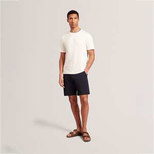 Alta calidad 100% algodón 220 Gsm Slim Fit con diseño personalizado Streetwear cuello redondo logotipo personalizado camiseta hombres por Huzaifa productos - Product Image 1