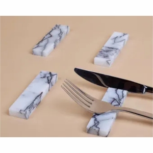 Porte-couverts en marbre élégant et moderne, design Prisma |   Ustensiles de cuisine réutilisables antiadhésifs décoratifs blancs/marrons/violettes - Product Image 4