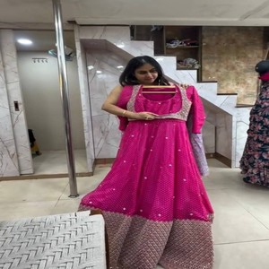 VASTRA COTTAGE - Vestido de Fiesta Étnico Indio para Mujer, Diseño de Diseñador, Estilo Georgette Sintético con Bordado, Koti, Dupatta y Lentejuelas - Product Image 3