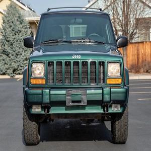 JEEP CHEROKEE LIMITED 4X4 2001 USADO, Volante a la Izquierda/Derecha - Product Image 1