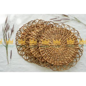 Manteles individuales bohemios de flores naturales hechos a mano redondos para mesa de comedor, manteles individuales de mimbre de jacinto de agua, manteles individuales de paja - Product Image 1