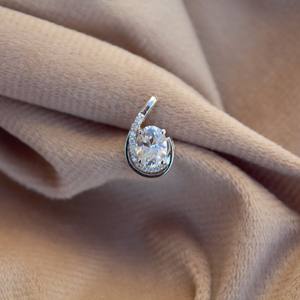 Pendentif à breloque en argent sterling 925 Moissanite taille ovale sans chaîne pour cadeau d'anniversaire pour femme - Product Image 3