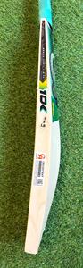 Nuevo Bate de Cricket CA PRO 10K 2026 de Alta Calidad, Hecho de Madera de Sauce Inglés, Completamente Preparado para Jugar, Hecho en Pakistán, Bates de Cricket Personalizados para Béisbol - Product Image 5