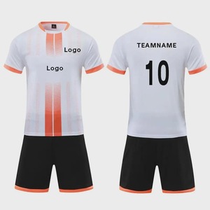 ชุดกีฬาย้อมสีล้วนเสื้อฟุตบอลผ้าโพลีเอสเตอร์แห้งเร็วสั่งผลิต - Product Image 2