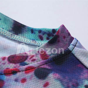 T-shirt de sublimation pour hommes de qualité supérieure de couleur unie - Product Image 4