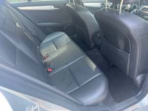 Mercedes-Benz C 300 Sport 4MATIC 2013 / Disponible à la vente avec faible kilométrage, moteur essence, véhicule bien entretenu, sans accidents - Product Image 6