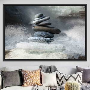 Tableau imprimé sur toile : motif de roches et d'eau sereines, toile encadrée noire - Product Image 1