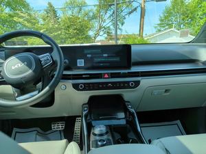 Clean 2025 Ki_a Sorento Hybrid SX Prestige AWD utilisé avec les sièges en cuir Système de navigation avec toit ouvrant à démarrage à distance Sièges de troisième rangée - Product Image 5