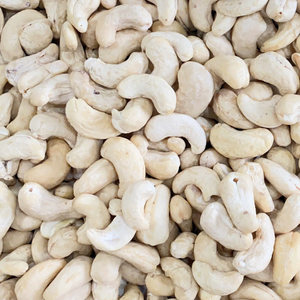 Fournisseur de confiance Noix de cajou cassées LP Fournitures de noix de cajou LWP LP1 au Moyen-Orient Santigo Viet Nam de Santigo Vietnam - Product Image 1