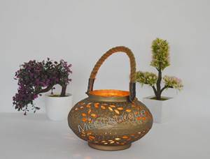 Chandelier en métal vintage créatif, décoration de la maison, bougeoir fait à la main, décoration miniature, cadeaux d'art, Gua - Product Image 3