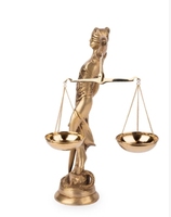 Statue de Thémi, déesse de la Justice / Dame de la Justice à yeux bandés en laiton avec finition antique, hauteur 14 pouces, décoration de ferme