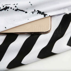 Short de basket-ball pour homme Nouveau style sportif 100% polyester Taille moyenne Sublimation Design-Fabriqué au Pakistan - Product Image 4