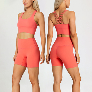 2025 moq bajo Conjuntos de yoga Fitness Mujeres Sujetador deportivo ajustado y Leggings Traje de yoga Conjuntos de mujeres - Product Image 2