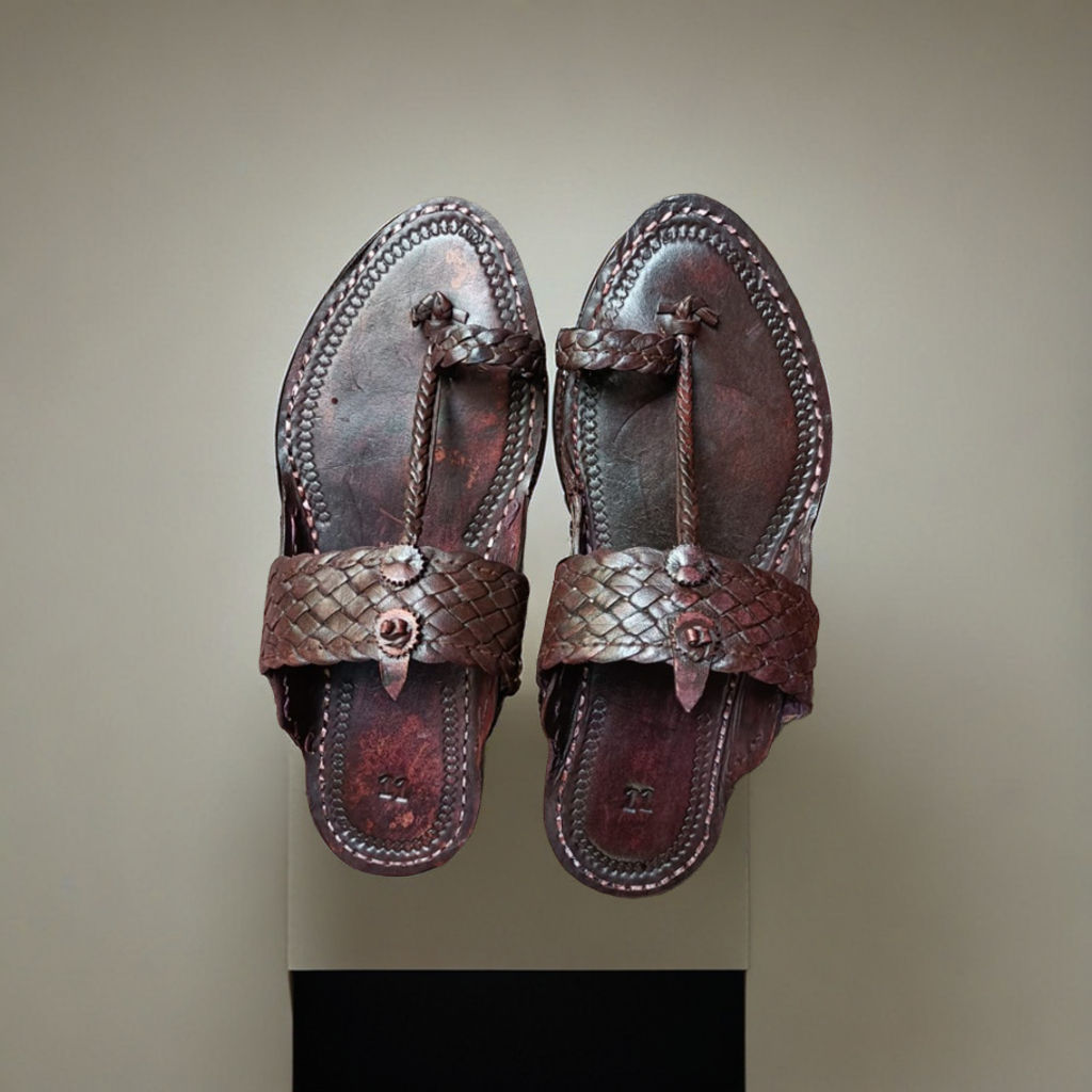 Kolapuri Chappal Slipper Stylish Comfortable Footwear