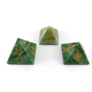 Hermosa Pirámide de Reiki de cuarzo cristalino, energía pulida, curación, meditación, crecimiento espiritual, artesanía, venta al por mayor, artesanía de Chakra - Product Image 5