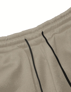 ชุดเซ็ตเสื้อฮู้ดดี้และกางเกงวอร์มลำลองแบบเรียบง่ายสำหรับผู้หญิง ขายส่งแบบกำหนดเองได้ - Product Image 5