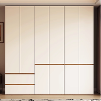 Armoire et penderie en bois au design personnalisable, directement de l'usine, pour appartement et chambre d'hôtel