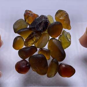 Pierre précieuse naturelle en améthyste et tourmaline en forme de cœur, provenant de Tanzanie, quartz poli, tranche d'agate druzy pour usage décoratif - Product Image 1