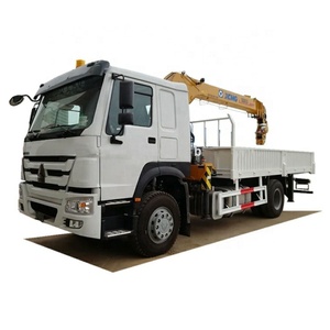 شاحنة هوو 4×2 مع رافعة 8 طن، رافعة <span class=keywords><strong>10</strong></span>-12 طن بذراع مستقيم وتلسكوبي - Product Image 1