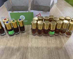 <b>Oud</b> Wood Essential <b>oil</b> Grade - Product Image 2