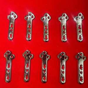 Plaques de fixation orthopédiques vétérinaires réutilisables 10 pièces TPLO 35mm droite et gauche Kit de fixation osseuse chirurgicale pour chien - Product Image 4