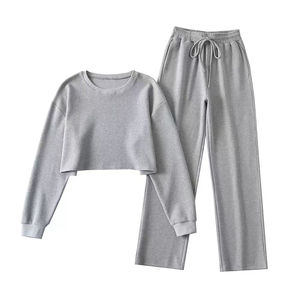 Sudaderas con capucha con logotipo personalizado Conjunto de 2 piezas Conjunto de Sudadera con capucha Mujer Manga larga Cuello redondo Crop Top Pantalones de chándal y conjunto de Sudadera con capucha Mujer - Product Image 6