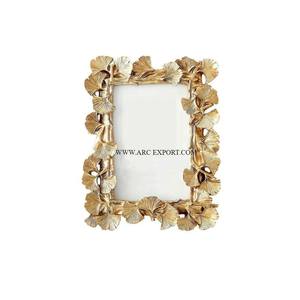 Leaf Design Miroir de décoration murale en laiton antique Vente en gros Grande taille Nouvelle arrivée Miroir mural pour chambre intérieure en Inde - Product Image 1