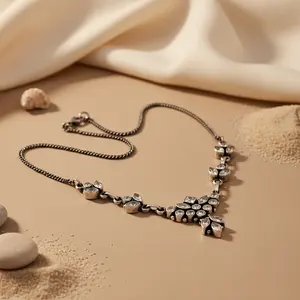 Collar de Plata 925 con Cuentas Florales y Circonita Cúbica para Mujer - Product Image 1