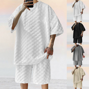2025 à la mode damier grande taille décontracté hommes été deux pièces t-shirt et short de sport ensemble avec Logo personnalisé - Product Image 2
