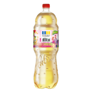 Boisson gazeuse douce à la pomme Zhyvchyk avec eau et jus de pomme, vitamines et minéraux, 1,8 L, bouteille PET transparente dorée, fraîche, fabriquée en Ukraine - Product Image 3