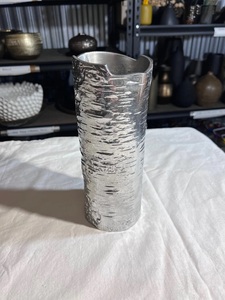 Vase en forme d'écorce en métal moderne fait à la main classique intemporel bureau de table mariage décor floral personnalisé pour la maison jardin mariages - Product Image 6