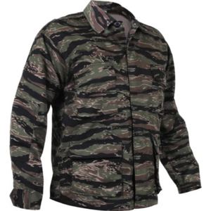 Uniforme de Camuflaje Unisex Avanzado que Combina Tela Transpirable con una Construcción Duradera - Product Image 1