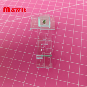 Kit d'accessoires pour machine à coudre Bernina H10812, état neuf, jeu de pieds-de-biche, plastique domestique - Product Image 2