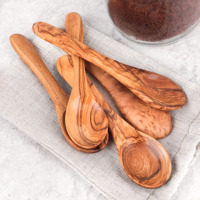 ArtisRaw Handgemaakte Ecologische Olijfhouten Lepel - Klein Keukenhulpstuk voor Serveren en Proeven Duurzaam Ontwerp Model SS009 Gemaakt in TN 1