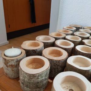 Nueva Llegada: Candelabros de Madera Hechos a Mano, Recuerdos Navideños, Regalos Personalizados para el Hogar, Hermosos y Grabados - Product Image 2