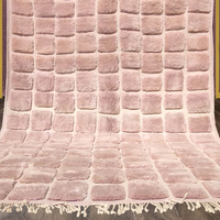 Moderner Gravierter Rosa Karierter Beni Mrirt Teppich Boho Berber Großer Maßgefertigter Marokkanischer Wollener Handgewebter Waschbarer Plüschteppich