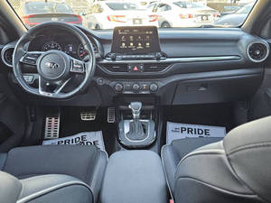 Kia Forte 2021 en parfait état - Product Image 2